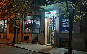 Hotel Oazis