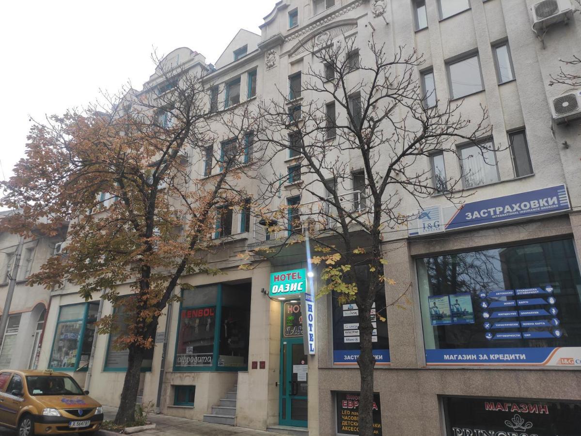 Hotel Oazis Хасково Екстериор снимка